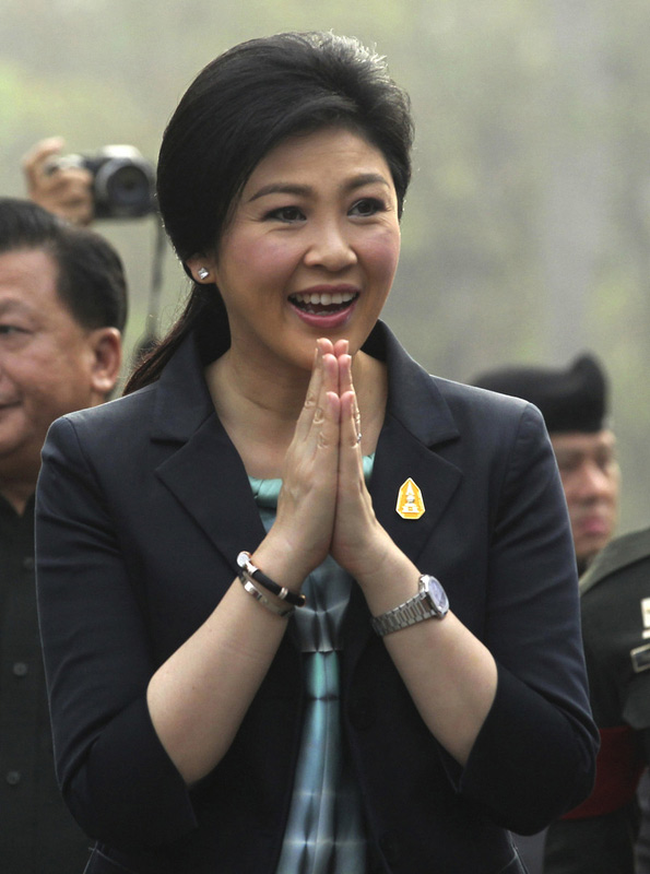 泰国大选如期举行 总理英拉带头投票
