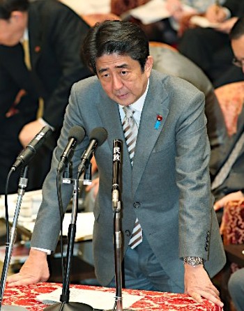 安倍称不在乎每天被媒体骂作人间垃圾