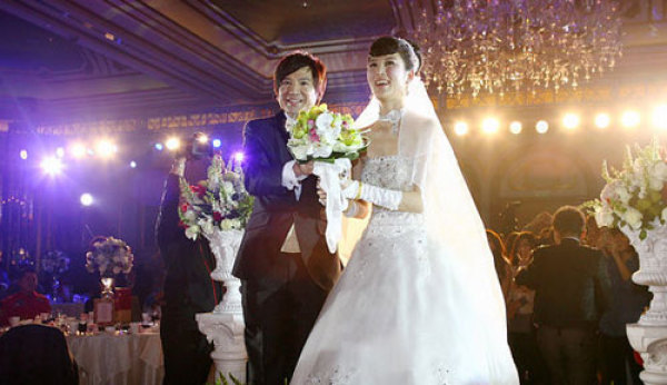 吴奇隆刘诗诗17岁之差 港台大叔都爱找内地嫩妻?