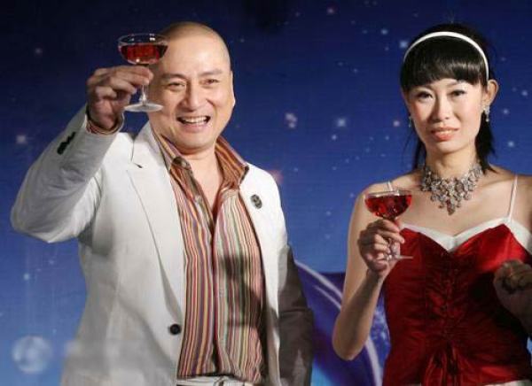 吴奇隆刘诗诗17岁之差 港台大叔都爱找内地嫩妻?
