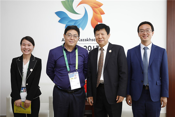 新华社刊发对阿斯塔纳世博会中国馆执行馆长姚瑞的专访