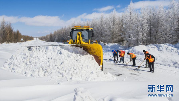 Inner Mongolia digging out from under a heavy snowfall