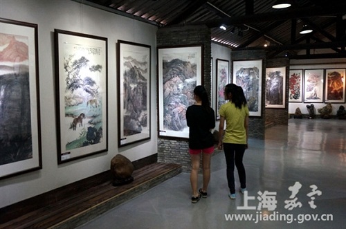 Jiangqiao holds exhibition to celebrate war victory