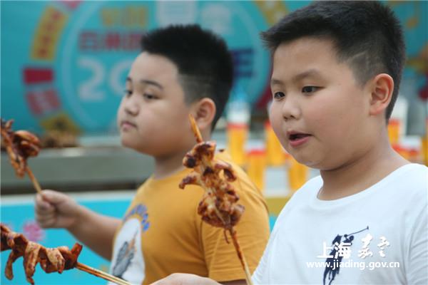 Summer carnival highlights night views in Jiading