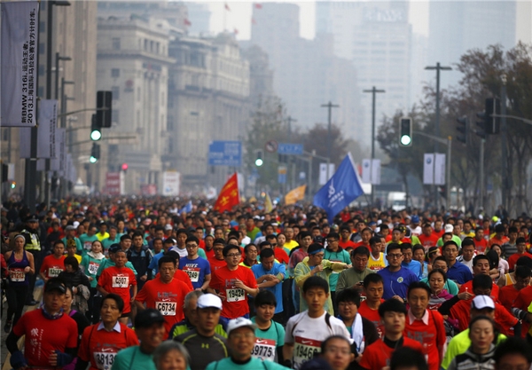 Shanghai International Marathon kicks off