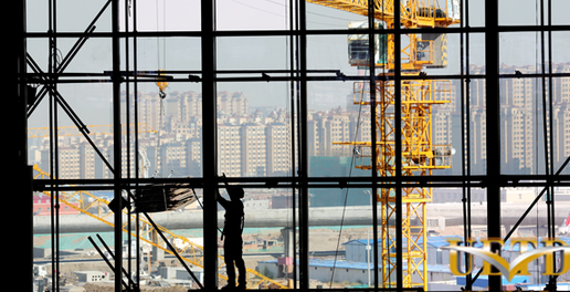 Xinjiang high-speed railway station nears completion