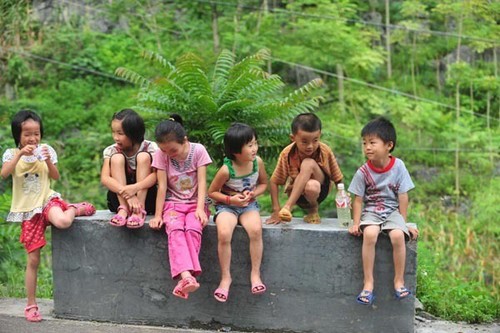 How money for left-behind kids has been spent needs explaining