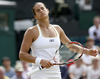 Mauresmo knocked out from Wimbledon