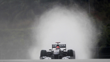 Formula One: Webber grabs pole position
