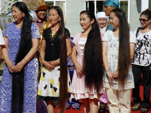 Whose hair is the fairest in Xinjiang?