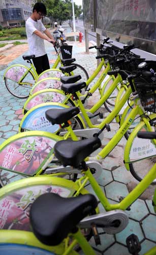 E China races ahead with green transportation