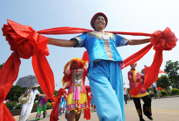 Culture carnival kicks off in S China