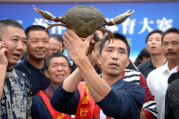 Blue crab tournament in East China