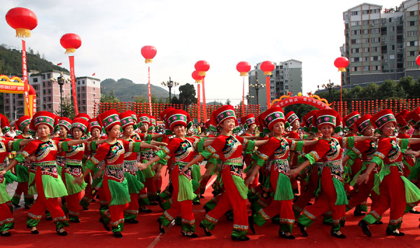 China sets world record in traditional dance