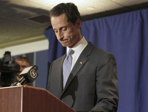 US Congressman Anthony Weiner (D-NY) speaks to the media in New York, June 6, 2011. US Rep. Weiner resigns in lewd photo scandal
