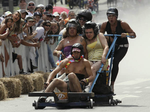 Roller cart race in Colombia