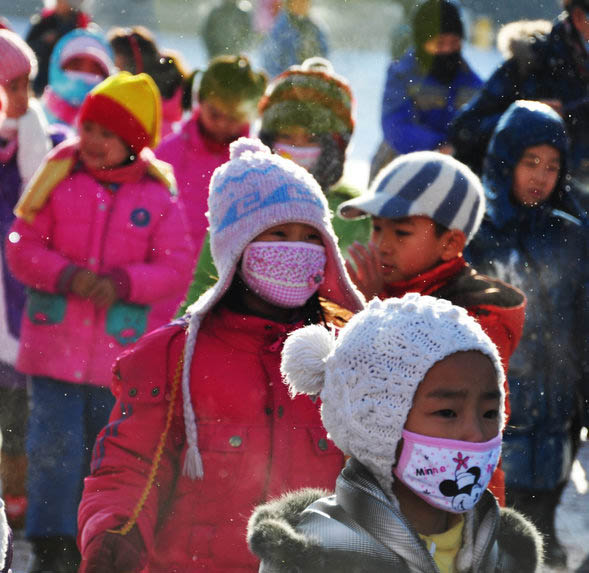 Students in N China to get early winter break