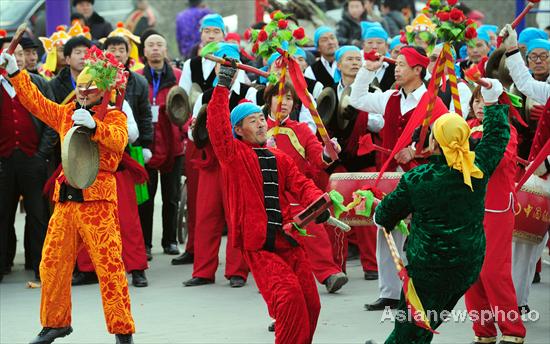 Cultural ceremony staged in NW China