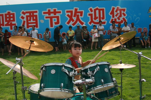Qingdao Intl Beer Festival kicks off with opening ceremony