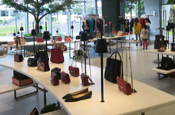 Italian merchandise welcomed in Chongqing