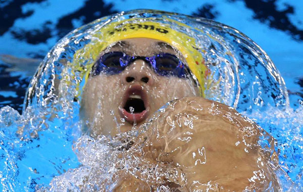 Male swimmers keep China's swimming dream alive