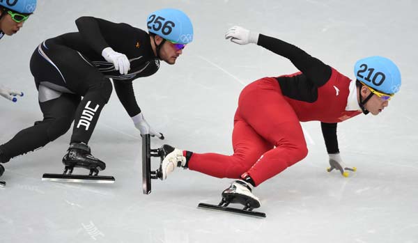 3 Chinese short trackers into men's 500m quarters