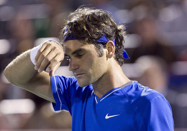 Tsonga ousts Federer in latest Montreal upset
