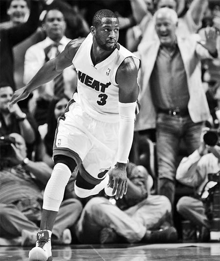 James, Wade lead Heat over Knicks