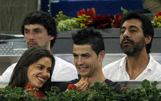 Cristiano Ronaldo and Irina watch tennis game
