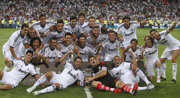 Real comes back to take Super Cup from 10-man Barca