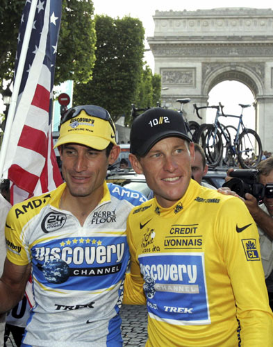 Investigators say cyclist Armstrong was doping ringleader