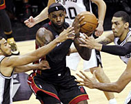 James, Allen inspire Heat even with Spurs, into Game 7