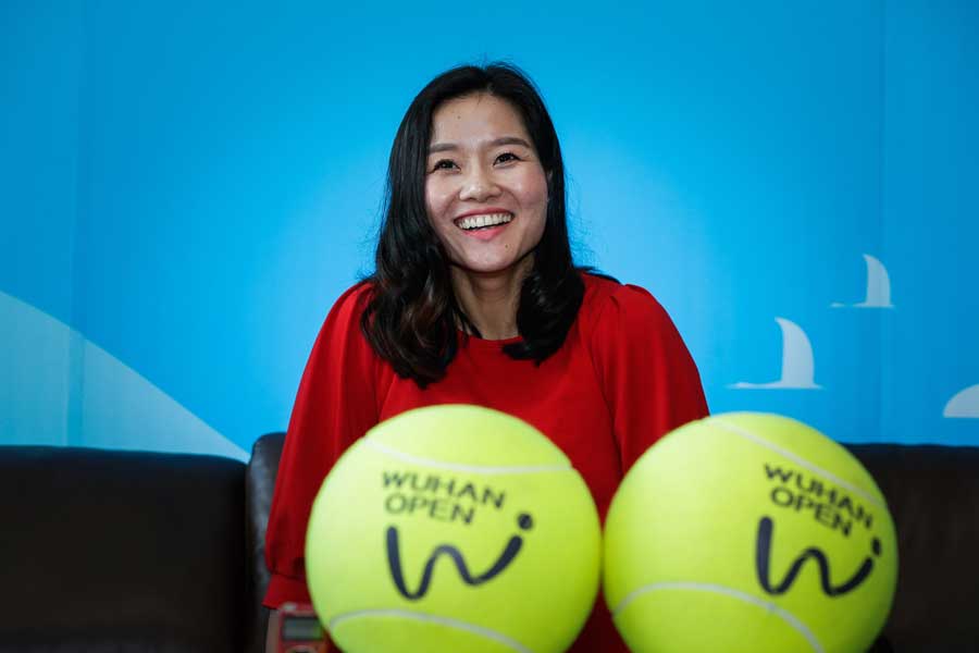 Pregnant Li Na cheers for Wuhan Open 2016