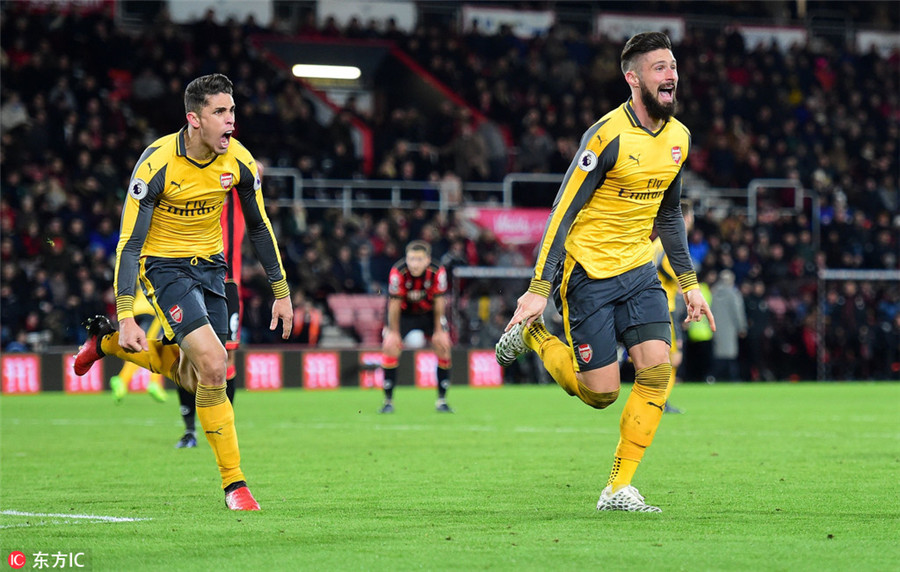 Giroud earns Arsenal a point after thrilling comeback
