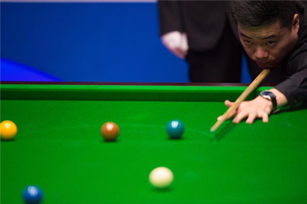 Ding sets up sizzling encounter with 'the Rocket' in Sheffield