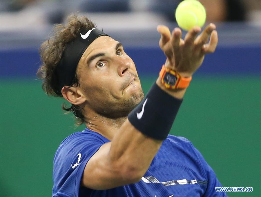 Fed Express eclipses his old foe Rafa again