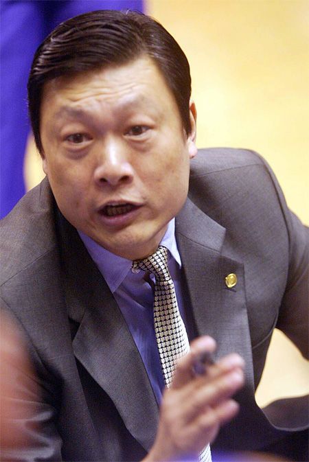 李秋平确认出任骑士队助教 NBA诞生首位中国教练
