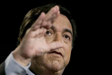 New Mexico Governor Bill Richardson seen in Washington in this March 28, 2007 file photo.