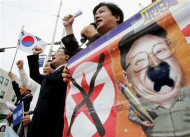 N. Korea warns of nuke war if attacked