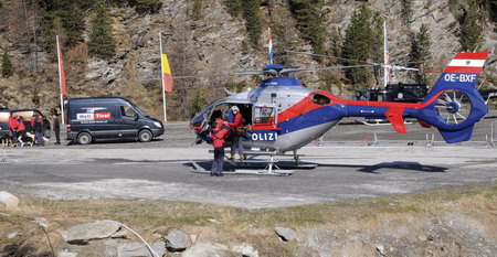 Six hikers killed in Austria avalanche