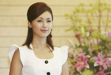 Arrest warrant for Japan actress on drug charges
