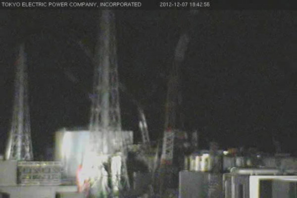Strong quake hits Japan
