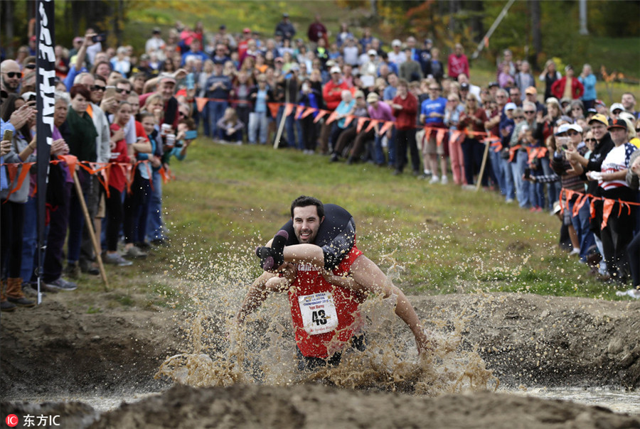 On men's shoulders: America's wife carrying champs